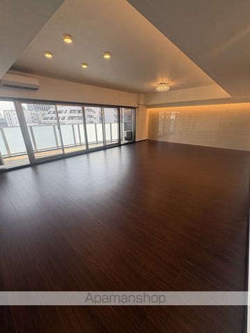 PREGI0北浜の内装写真