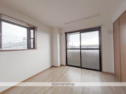 サンライズ亀甲[2LDK/51.66m2]のリビング・居間