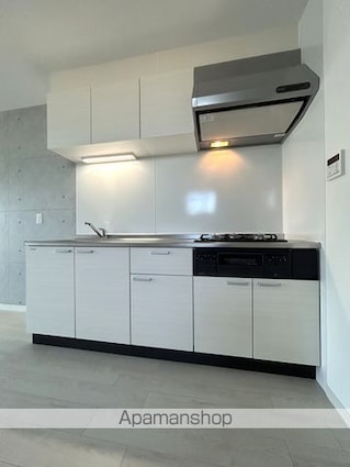 ＡＶＡＮＴＩＯ　ＨＯＮＭＡＣＨＩ[2LDK/45.46m2]のキッチン