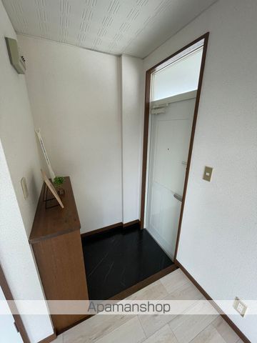 コーポホワイト南出島B棟の内装写真
