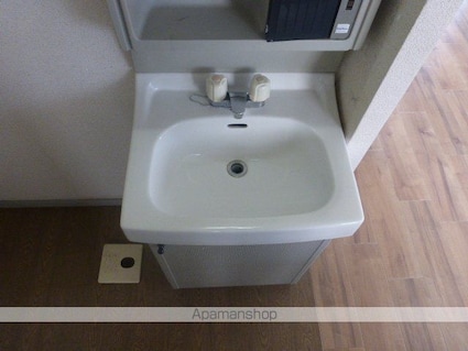 滋賀県甲賀市水口町水口[2LDK/48m2]の洗面所