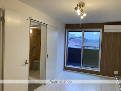 Ｌｙｋ都町Ｂ棟[1LDK/30.87m2]のリビング・居間