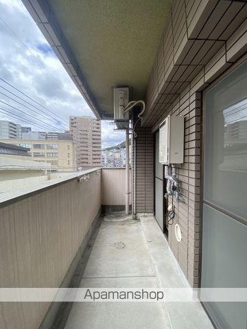 エステート山根[1K/27.47m2]のバルコニー