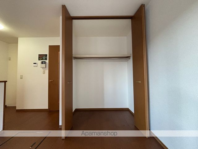 クローバーの内装写真