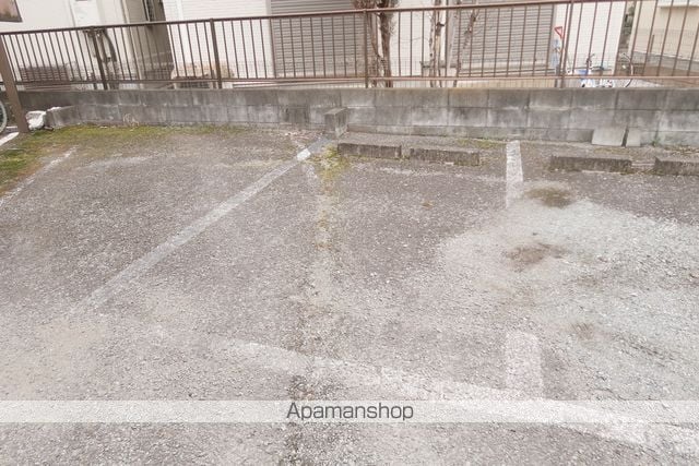 apartment 埼玉県入間市高倉１丁目9-54
地図を見る