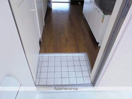 ファンテイン相生[1K/27.5m2]の玄関
