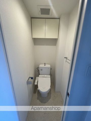 ラディア近代美術館前の内装写真