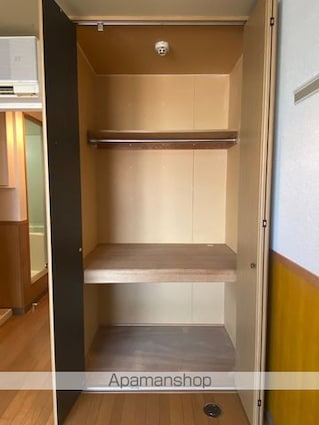 クローバーマンションパオ[1R/32.24m2]の収納