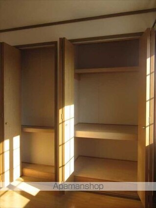 ラヴィーナⅡ[3LDK/65.57m2]の収納