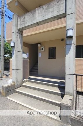 ゴーシハイツ[1LDK/42.6m2]のエントランス