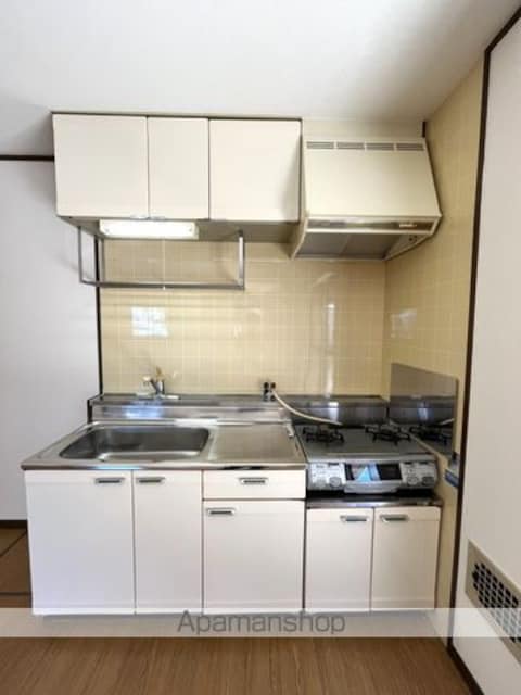 和歌山県和歌山市吹上４丁目[2LDK/65.3m2]のキッチン