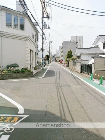 【府中市緑町のマンションの写真】