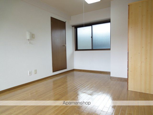 クレセント土樋の内装写真