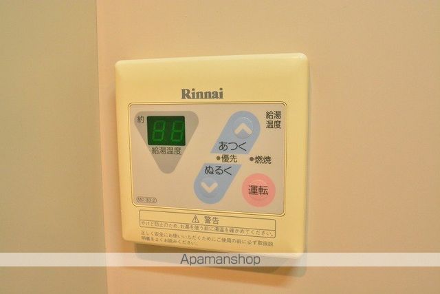 メゾンドレーヌの内装写真