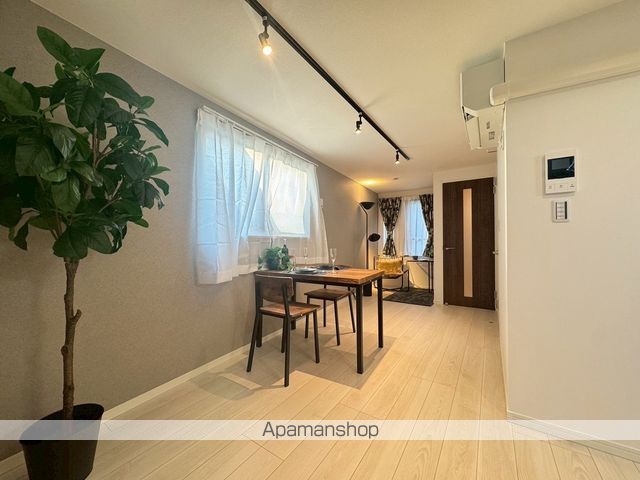 address HONHANEDAの内装写真