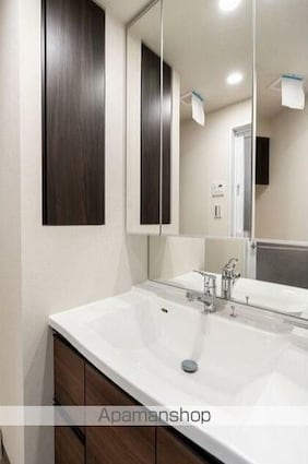 市谷台町坂フロント[2LDK/46.92m2]の洗面所