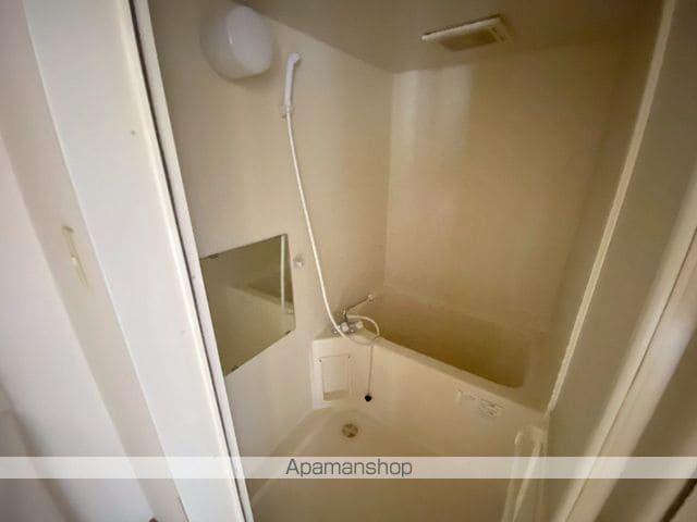 グレイスハイツ東中通の内装写真