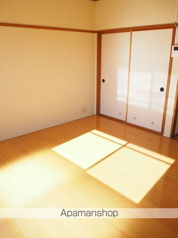 セレニティーの内装写真