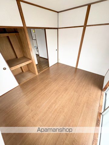 仁田脇マンションの内装写真