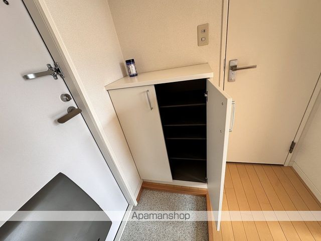 グランラシュレ B棟の内装写真