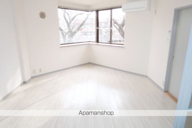 apartment 埼玉県入間市高倉１丁目9-54
地図を見る