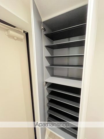 GATE RESIDENCE MITAKAの内装写真