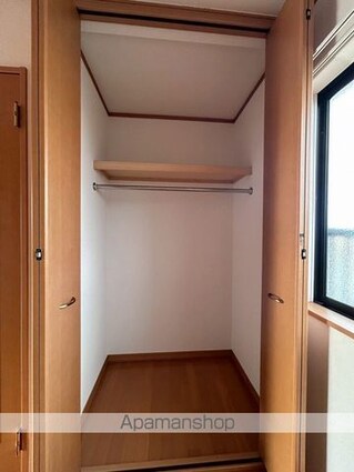 ヴェルドミール港ヶ丘　Ｉ[2LDK/57.9m2]の収納