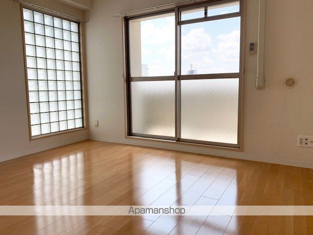 東明マンション新東の内装写真
