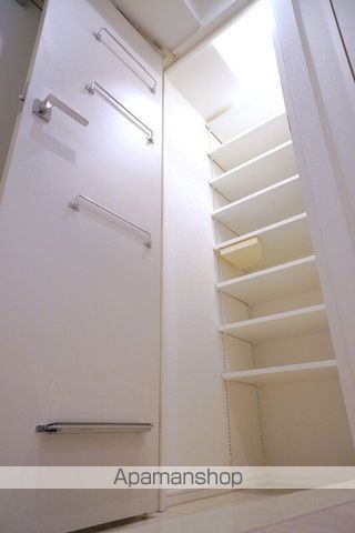 アジールコート山手動坂の内装写真