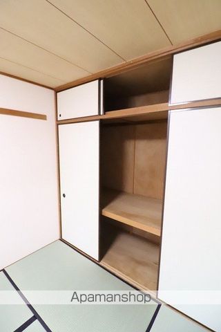 ラークバーレィの内装写真