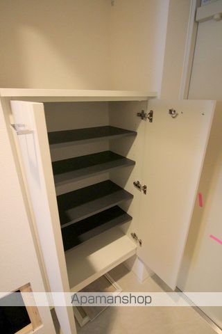 SERENITE本町REFLETの内装写真