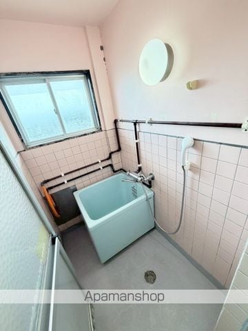 クローバーIIIの内装写真