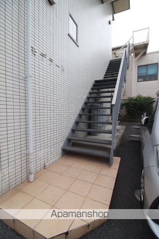 モデラートの玄関写真