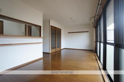 グラシアス道後[3LDK/68.97m2]の内装2