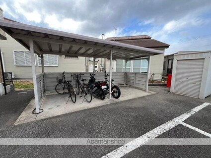 和歌山県和歌山市手平６丁目[1K/30.26m2]の共用部