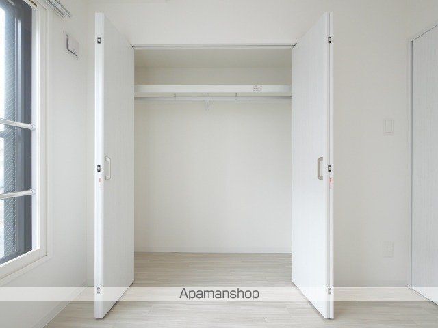 ALTEZZAの内装写真