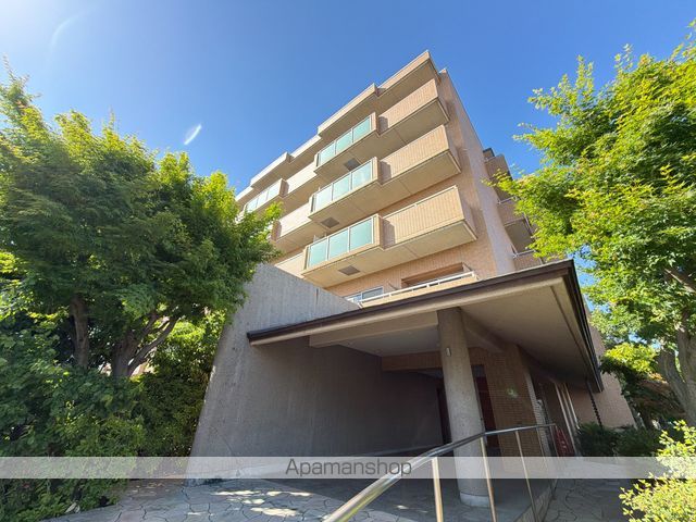 フォレスト早稲田の外観写真