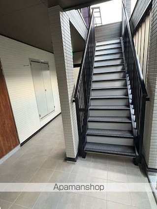 ヒカルサ堺市文珠橋通Ⅱ[1K/27.02m2]のロビー