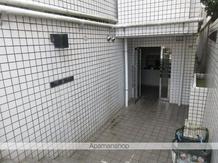 トップ阿佐谷[1R/12.86m2]のエントランス