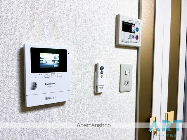 第三シャトレイレブンの内装写真