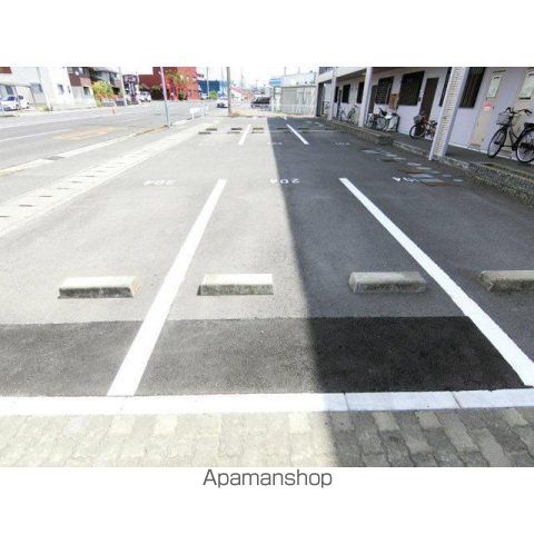 フィネス坂本の内装写真
