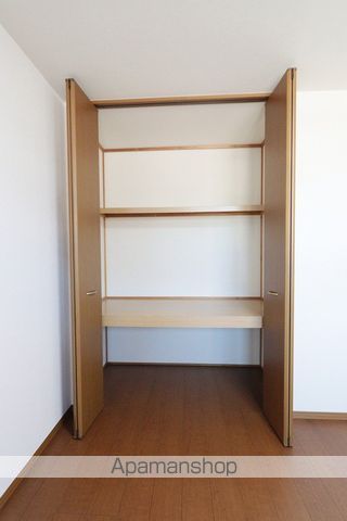 クウラージュ C棟の内装写真