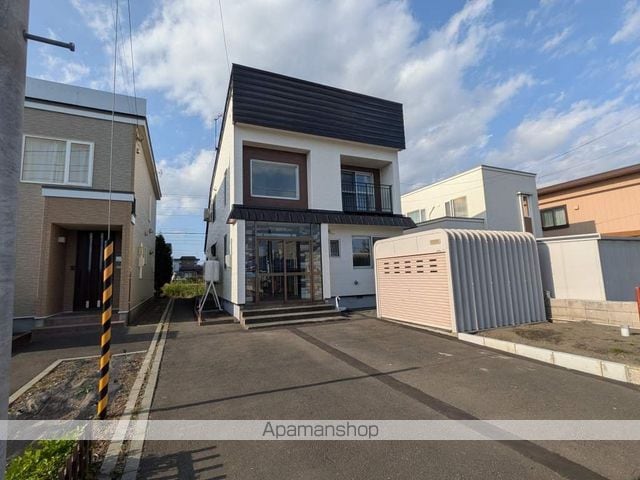 函館本線 江別駅 徒歩8分 2階建 築46年の外観写真