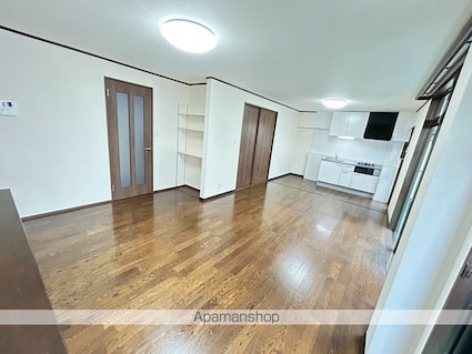 南小岩６丁目住宅[1LDK/62.89m2]の内装3