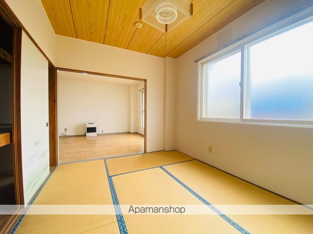 第二オダハイツの内装写真