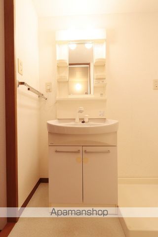 HELLO INGSの内装写真
