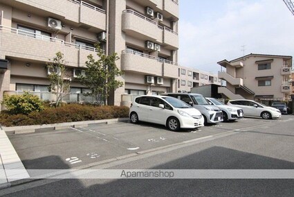 ハーモニーコート[1K/28.8m2]の駐車場3