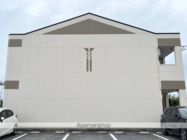 サラージュの外観写真