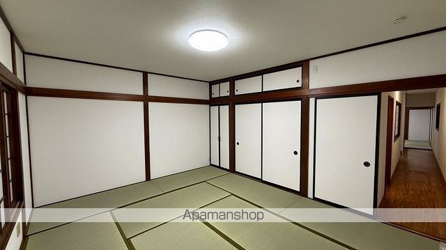 一番町戸建の内装写真