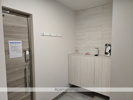 ボン・メゾン東福山[3LDK/71.24m2]の玄関